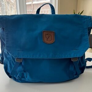 Fjallraven Foldsack No. 2 messenger bag